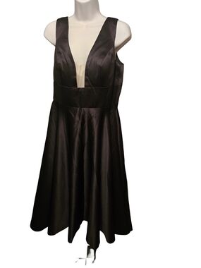 Sleeveless Black Midi Dress with Deep V-Neck